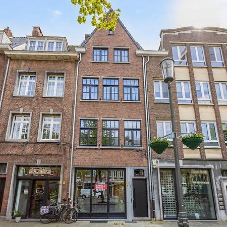 Vrijdagmarkt By Lit D'Art Apartment Antwerp Luaran gambar