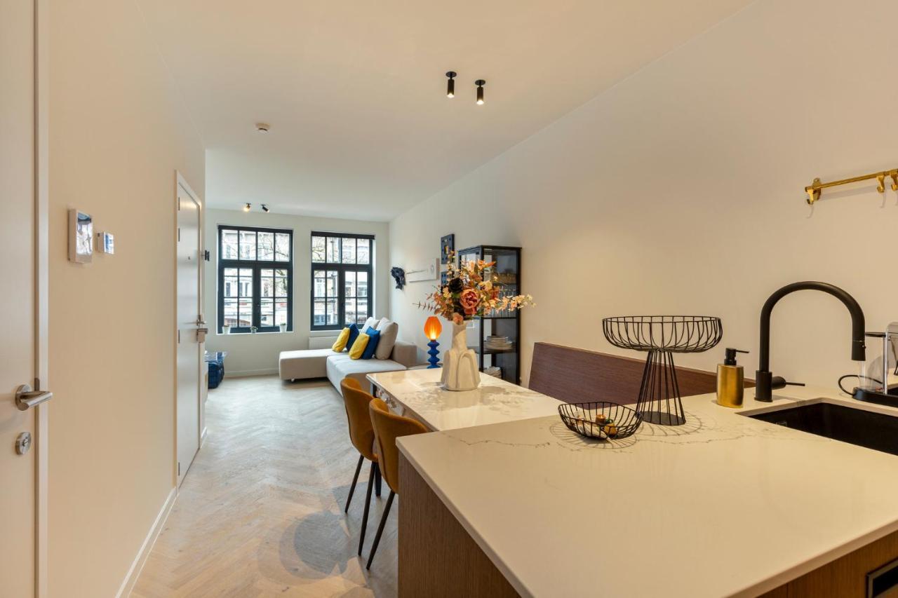 Vrijdagmarkt By Lit D'Art Apartment Antwerp Luaran gambar