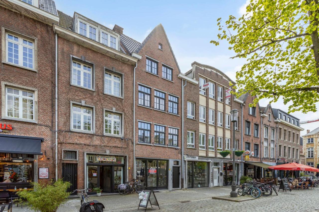 Vrijdagmarkt By Lit D'Art Apartment Antwerp Luaran gambar