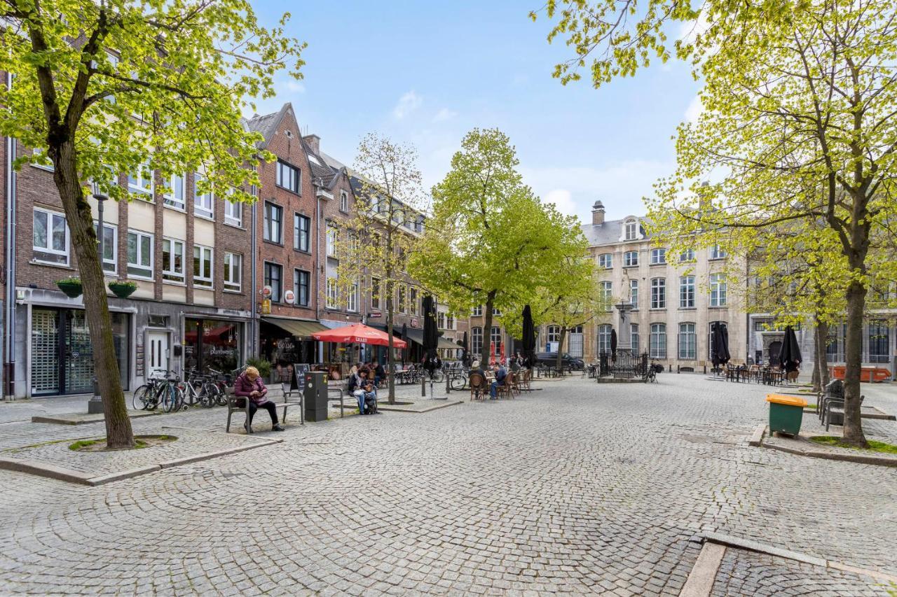 Vrijdagmarkt By Lit D'Art Apartment Antwerp Luaran gambar
